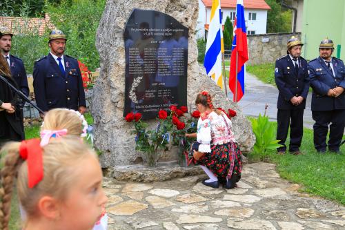 Odhalenie pomníka padlým vojakom z 1. a 2. svetovej vojny
